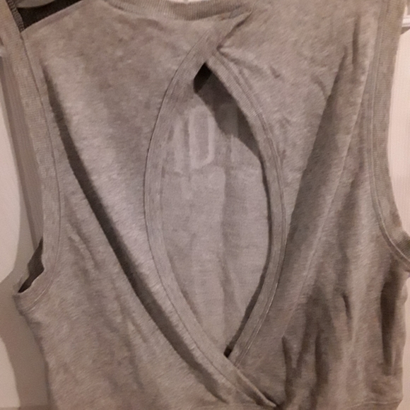 Victoria Sport tank top - Picture 3 of 4